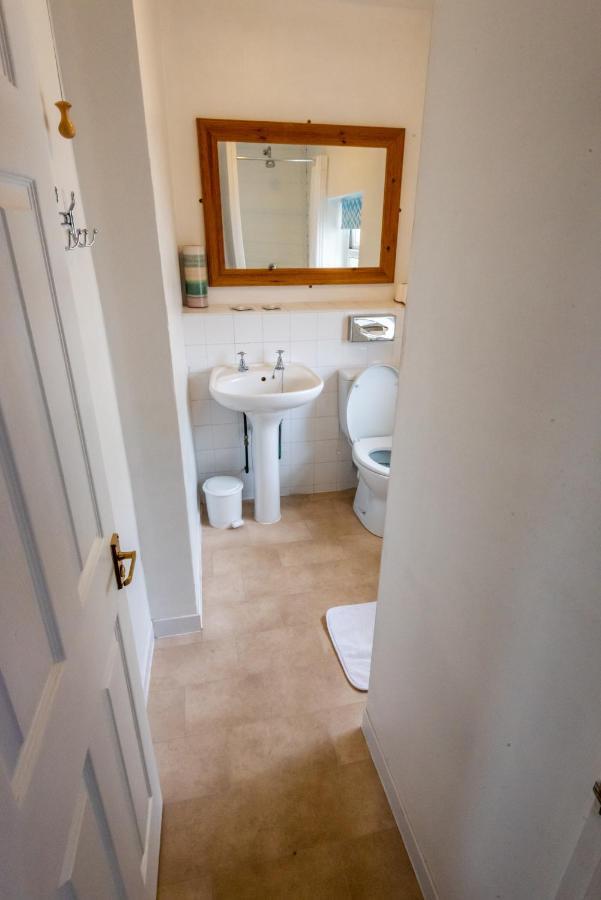 Aarondale Guest House ハートルプール エクステリア 写真
