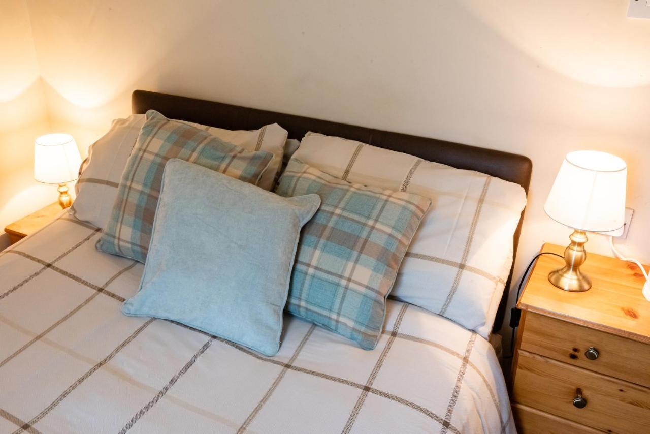 Aarondale Guest House ハートルプール エクステリア 写真