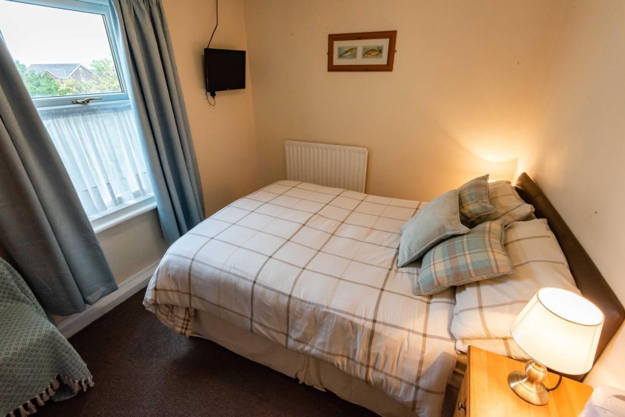 Aarondale Guest House ハートルプール エクステリア 写真